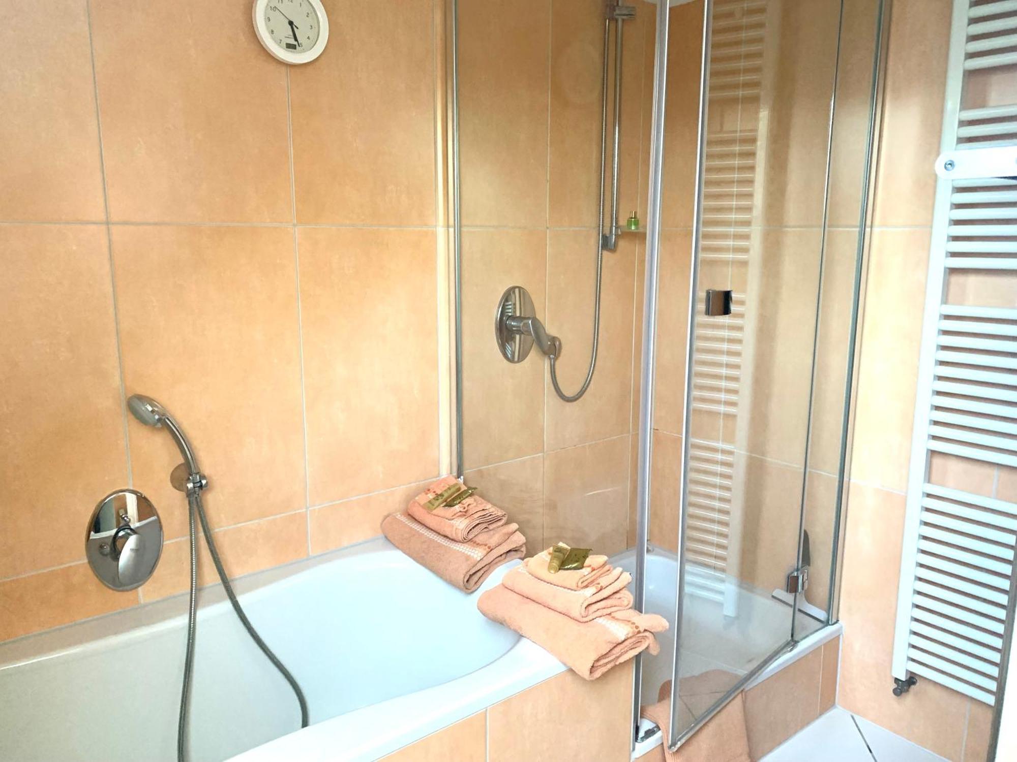 Ruhige Wohnung An Der Uni デュッセルドルフ 部屋 写真
